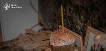 Sumy hit twice: apartments set ablaze in attack -  PHOTO 