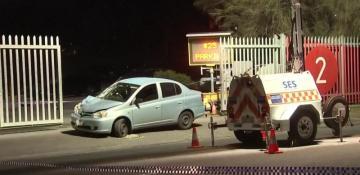 Car hits pedestrians in Melbourne, leaving one dead