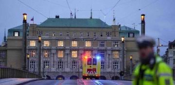 Shooter opens fire in Kyiv district, two dead, mayor says 