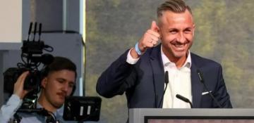 Germany's far-right AfD adopts 'radical' manifesto ahead of key polls 