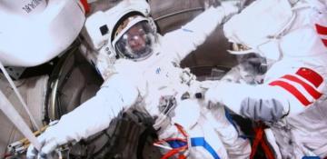 China and US agree that stable trade relations benefit both countries and the world