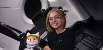 Elon Musk honors last wish of teen who dreamed of meeting him