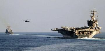 U.S. warships cross Strait of Hormuz for first time since Iran war started