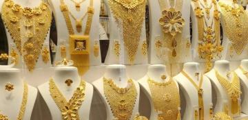 Gold prices in Dubai slip further as markets track dollar strength over war tensions