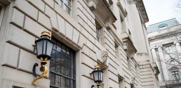 US to monitor microplastics and pharmaceuticals in drinking water in policy shift