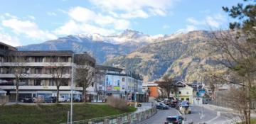 Austrian car market surges 17% in Q1 2026 as electric and hybrid demand grows