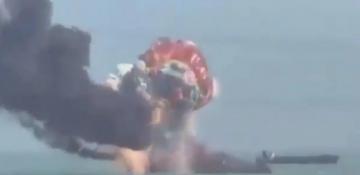 Iran navy reportedly attacks US vessel near Bandar Abbas - VIDEO