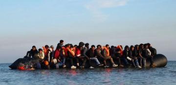 UK to pay France up to $892 million in deal to reduce migrant crossings