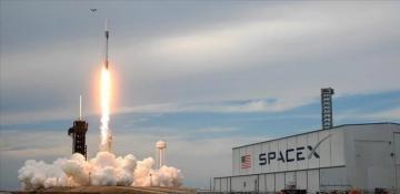 Musk announces SpaceX delays Starship test launch by one month