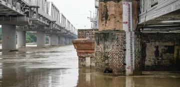 Silt buildup prompts Delhi to rethink Yamuna’s flood danger marks