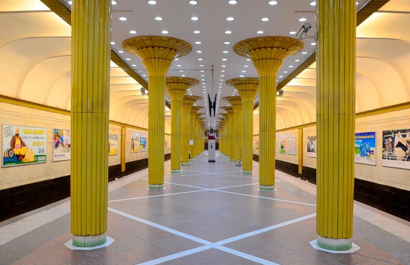 Passenger entry restricted at all Baku Metro stations after power fault 