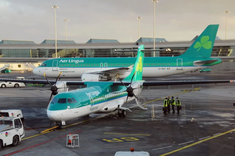 Aer Lingus cancels 500 flights and updates passport rules for UK and Ireland travel