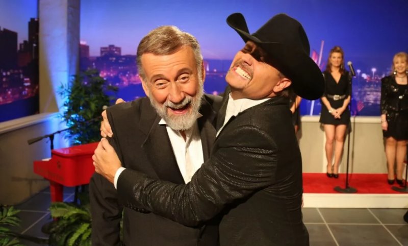 Ray Stevens breaks neck at 87