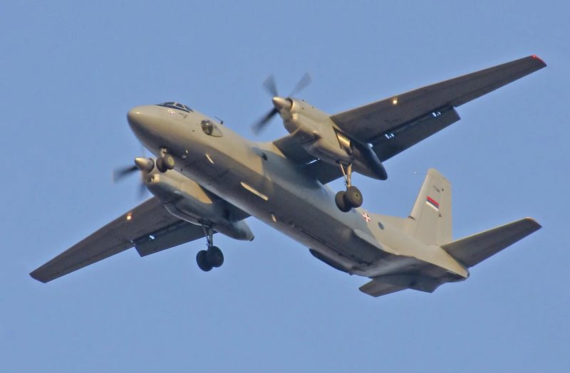 Russian An-26 transport aircraft goes off radar over Crimea