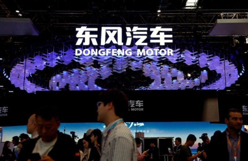 Smart cars become “self-reasoning machines” in China