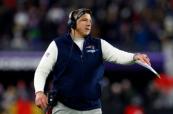 Patriots coach Mike Vrabel responds to viral photos with NFL reporter