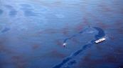 Pipeline leak triggers Gulf of Mexico oil spill