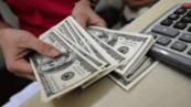 US reportedly halts dollar shipments to Iraq