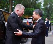 PM Hưng welcomes Slovak PM Fico to boost strategic cooperation