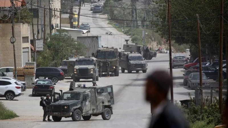 Israeli army fire kills Palestinian child in West Bank