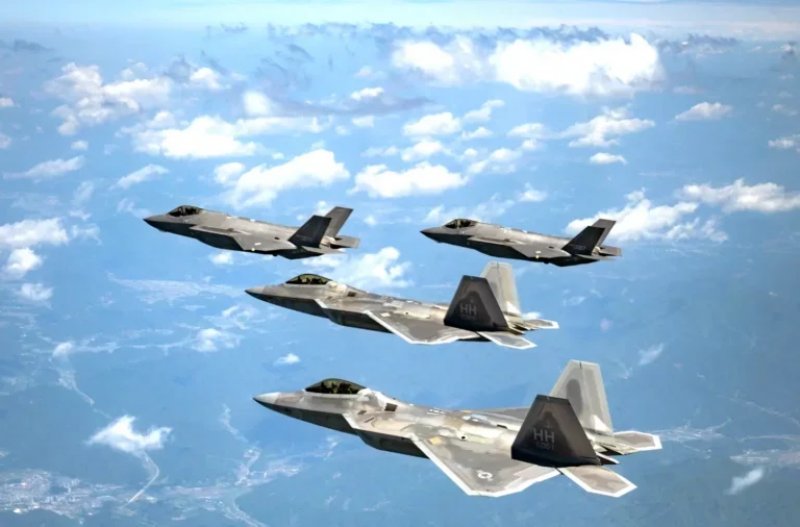 Austrian fighter jets intercept US military aircraft in repeated airspace incidents
