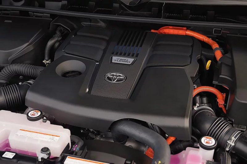 News about - Toyota unveils most powerful LandCruiser 300 yet with new hybrid powertrain -PHOTOS LEAKED
