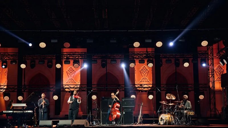 Open-air jazz nights turn Tashkent into global music hub