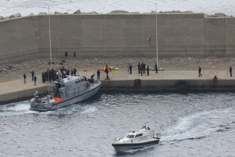 Gaza aid flotilla diverted to Greece after Israeli intervention