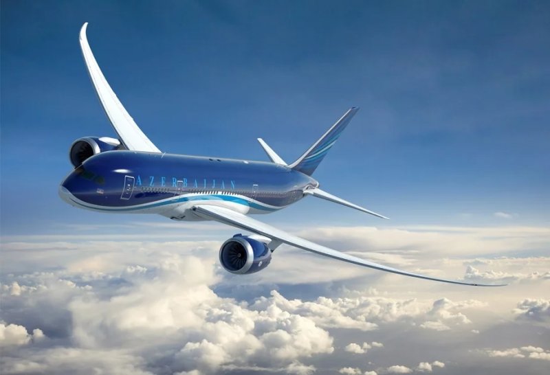 AZAL reopens Baku-Dubai flights