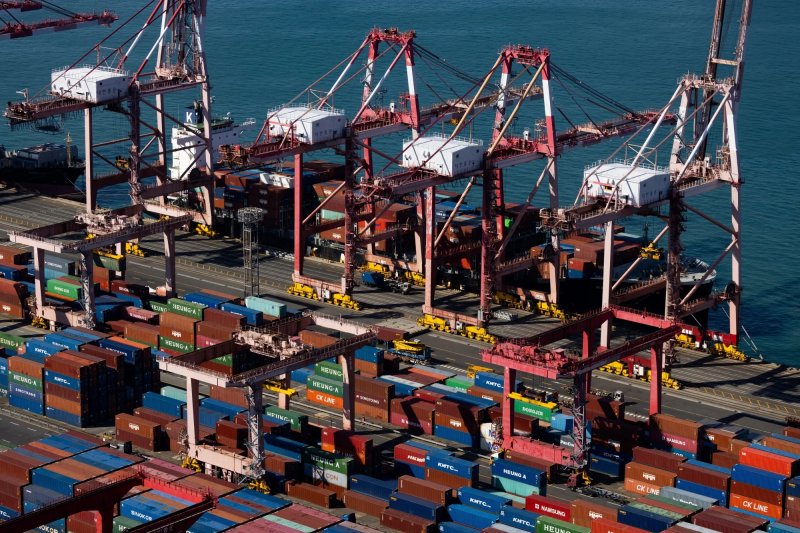 AI chip demand drives South Korea's export growth