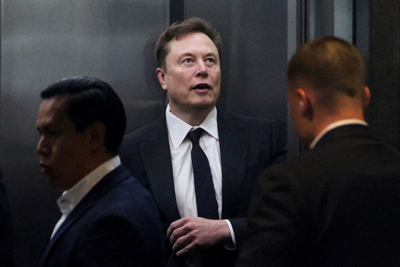 Most hated men in America: Musk’s private threat to OpenAI