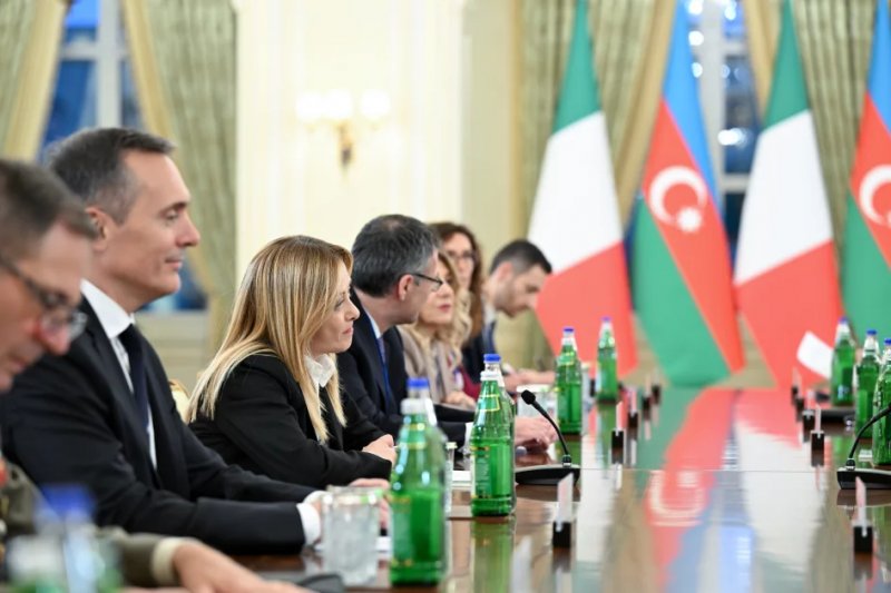 News about - Ilham Aliyev holds expanded meeting with Giorgia Meloni