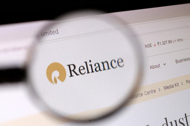 Reliance submits documents in bribery probe, exec gets bail