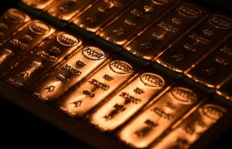 Gold recovers slightly as oil prices fuel inflation worries