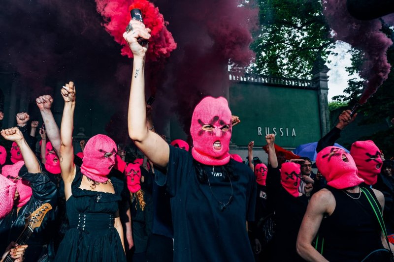 Why did Pussy Riot storm Russia’s Venice Biennale pavilion? 