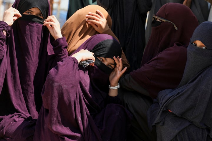 Australian women and children linked to IS return from Syria