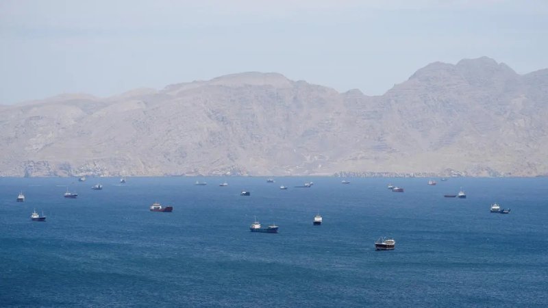 UN reports 1,500 ships, 20,000 crew trapped in Gulf