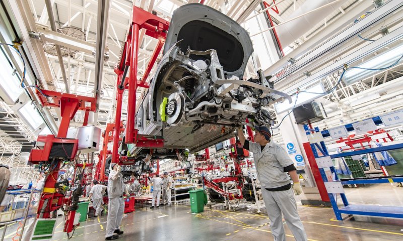 China's auto sector gains momentum as NEVs dominate sales share