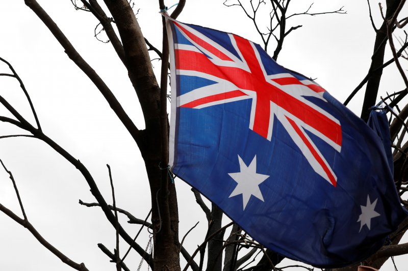 Australia slaps fresh sanctions on Iran