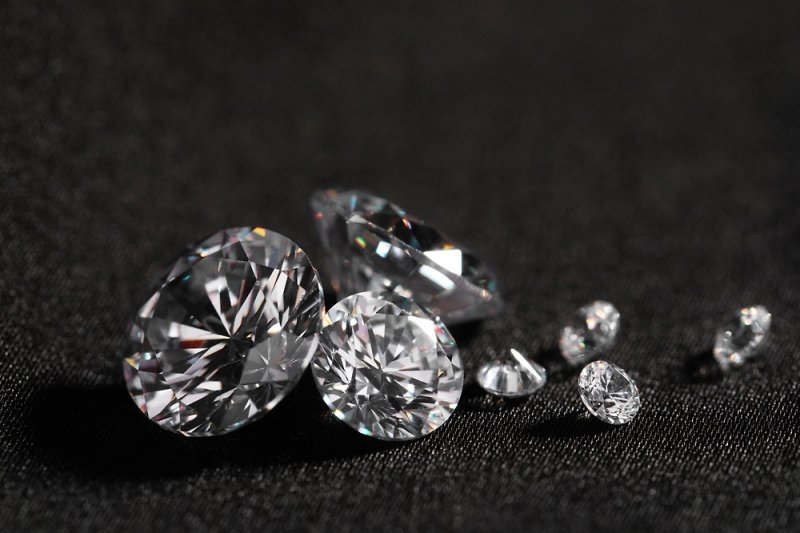 300 diamonds hidden in trousers seized at Moscow airport