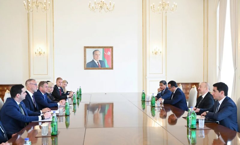 Azerbaijan, Slovakia discuss expanding strategic partnership in high-level meeting -  PHOTOS 