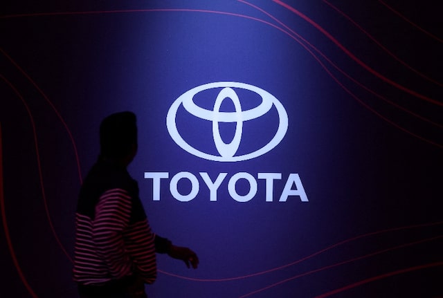Why is Toyota planning a new $2 billion assembly line in Texas?