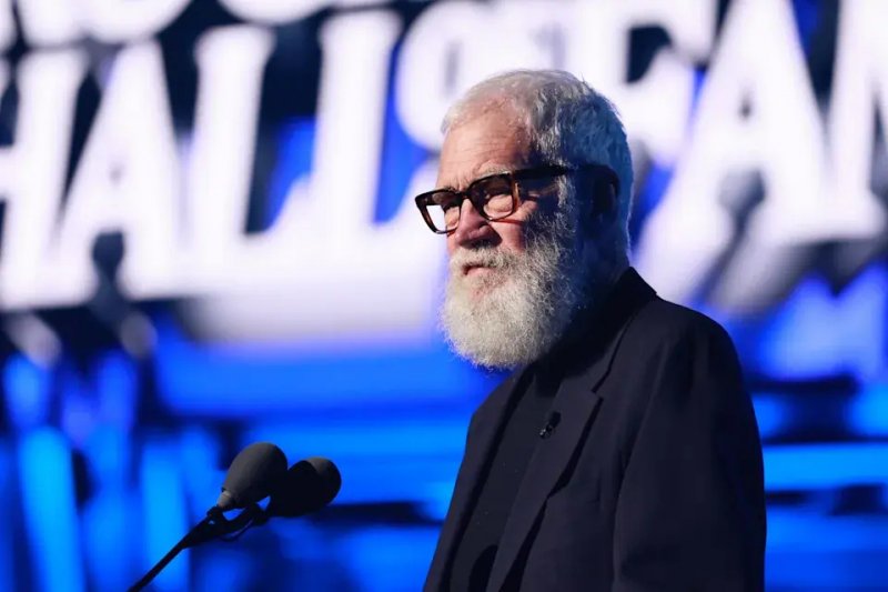 David Letterman returns to The Late Show for Colbert’s final week