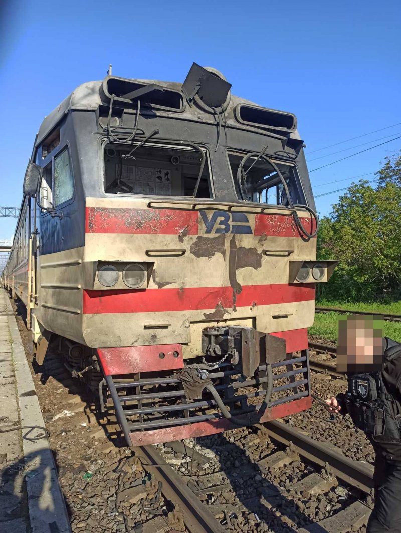 News about - Drone strikes Ukrainian commuter train, injuring two passengers -  PHOTO 