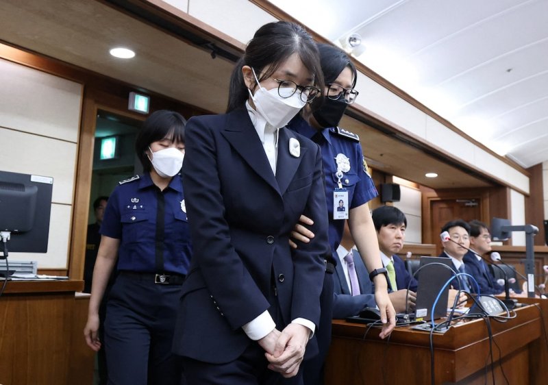 S. Korean special counsel seeks 7.5-year sentence for ex-first lady Kim Keon Hee