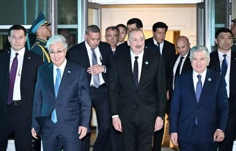 President Aliyev wraps up Kazakhstan visit