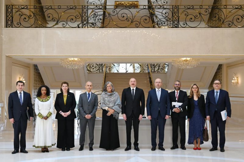 President Ilham Aliyev receives Executive Director of UN Human Settlements Programme 