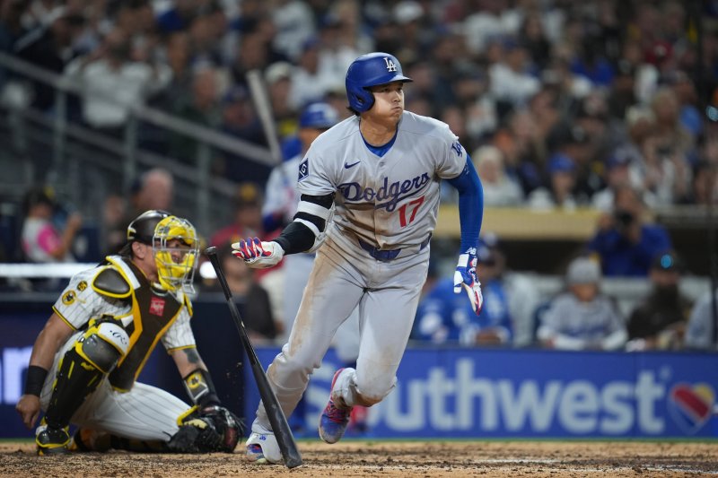 Dodgers beat Padres 5-4 on late ninth-inning run
