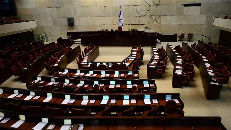 Israel's parliament votes unanimously to dissolve Knesset
