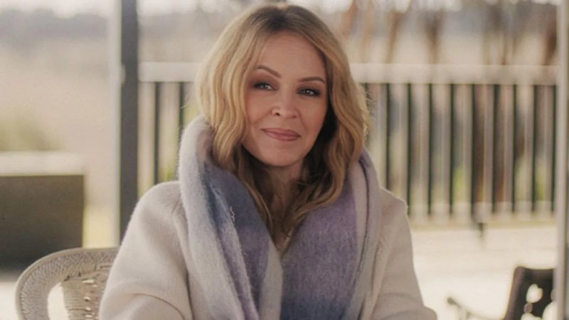 Kylie Minogue opens up about second cancer diagnosis in 2021